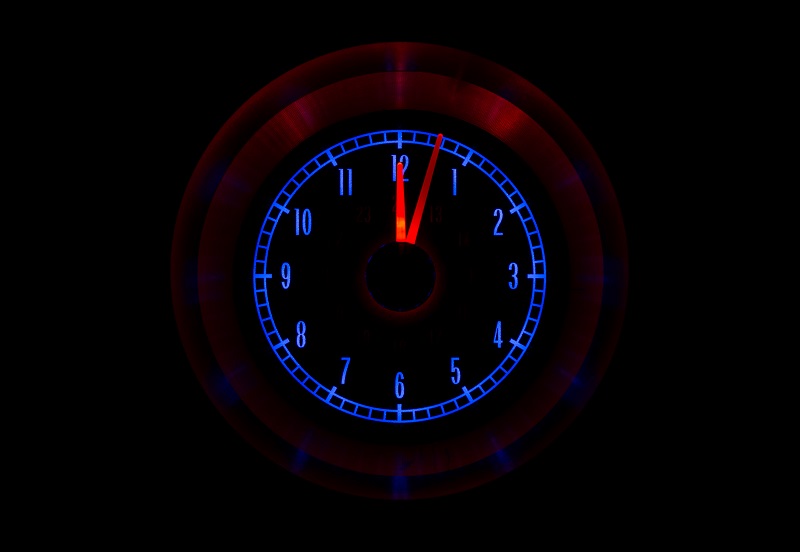 RLC-65C-VET Clock Gauge Ice and Fire Night View